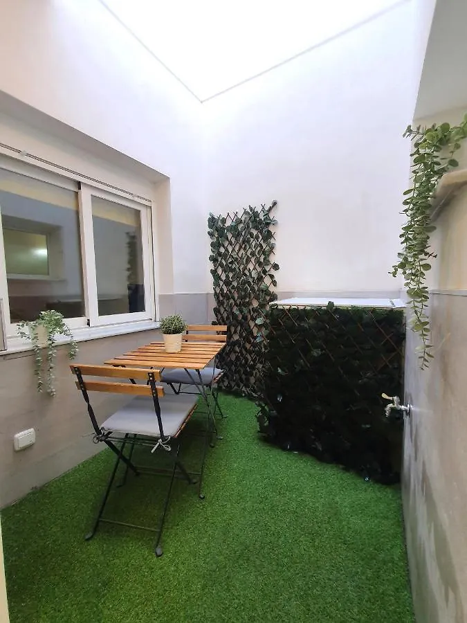 Apartamento Moderno Y Acogedor. Almería